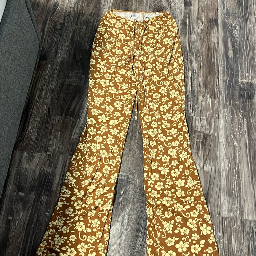 Pacsun floral pants